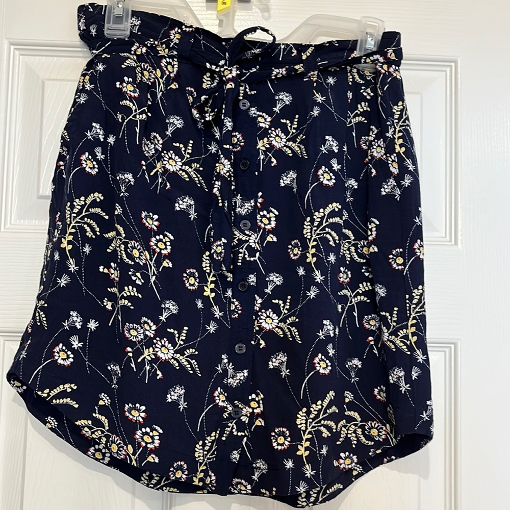 Skirt w pockets, nice flow